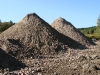 Im Projekt gilt: Alles bleibt auf dem Gelände. Auch das Schottermaterial wird an anderer Stelle wiederverwertet werden, z.B. als Untergrundmaterial für Straßen und Wege auf dem Gelände.